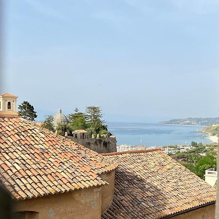 Boutique Apartment - Tropea Esterno foto